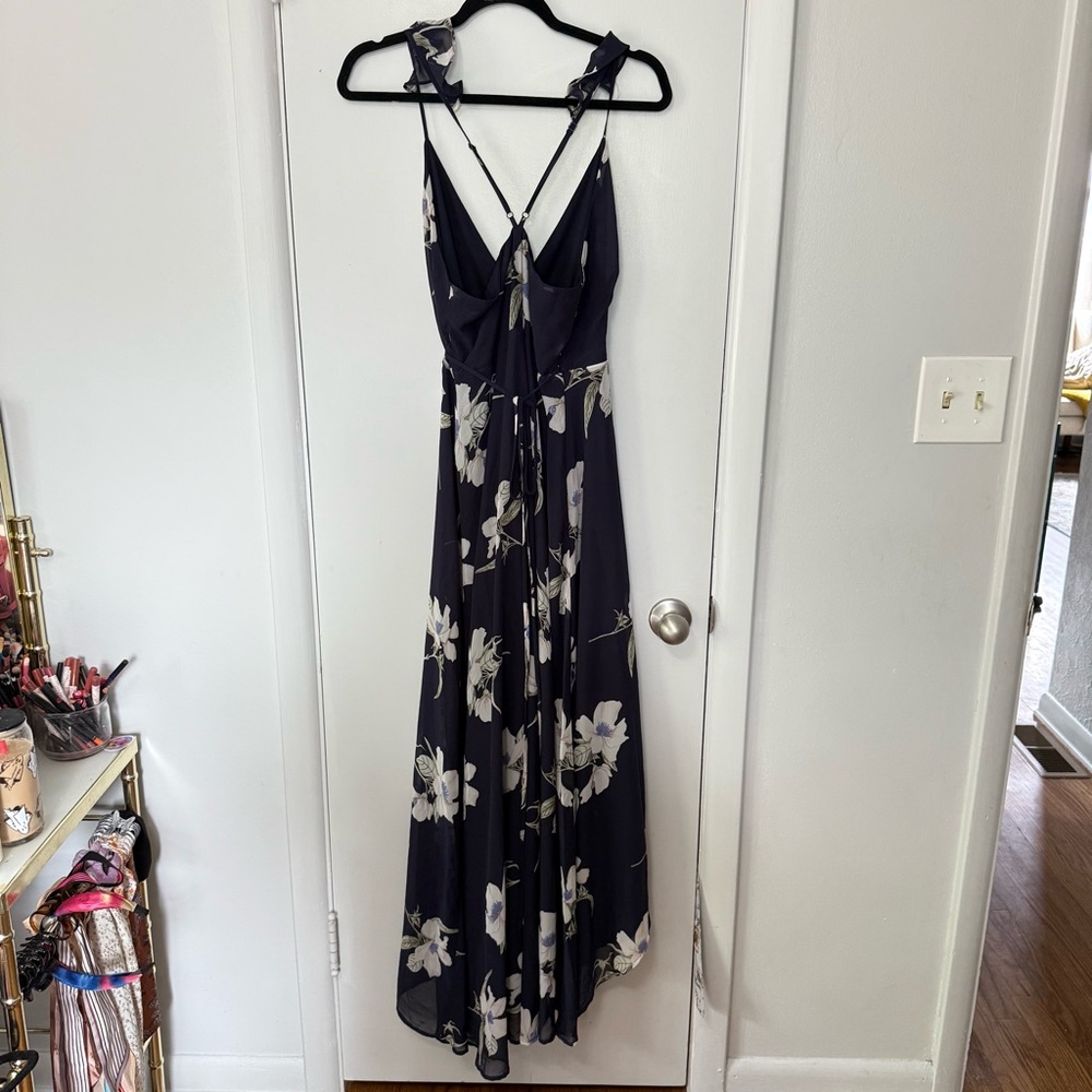 Lulus Navy Blue & Cream Floral Print Wrap Maxi Dress Medium - Picture 8 of 11